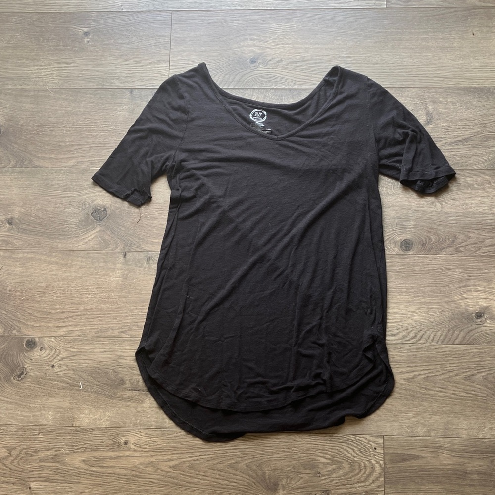Maurices Black Short Sleeve Tee